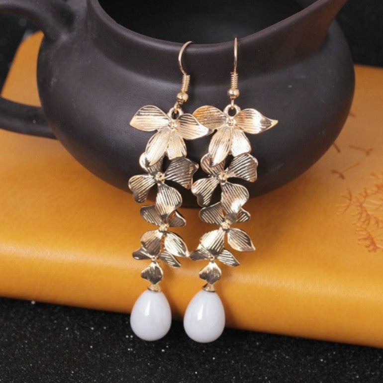 Alloy Flower Synthetic Pearl Earrings