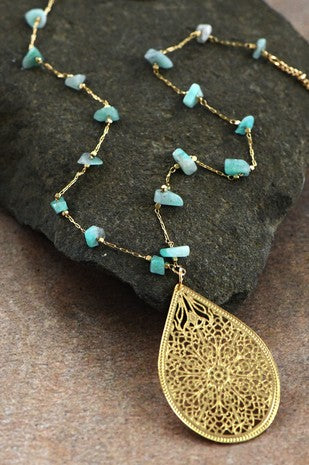 Semi Precious Stone Chain Pendant Necklace
